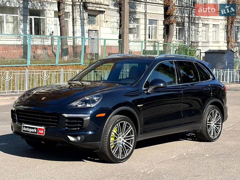 Porsche Cayenne 2016