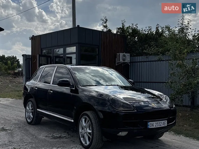 Porsche Cayenne 2004