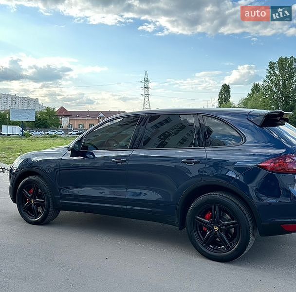 Porsche Cayenne 2012