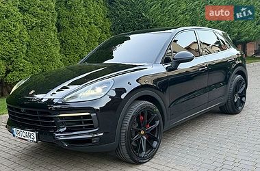 Porsche Cayenne  2019