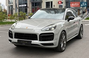 Porsche Cayenne  2023