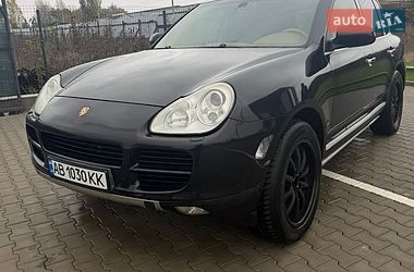 Porsche Cayenne  2005