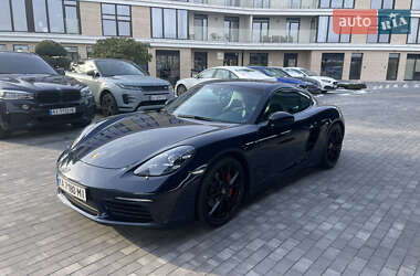 Porsche Cayman  2018