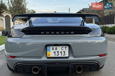 Porsche Cayman  2018