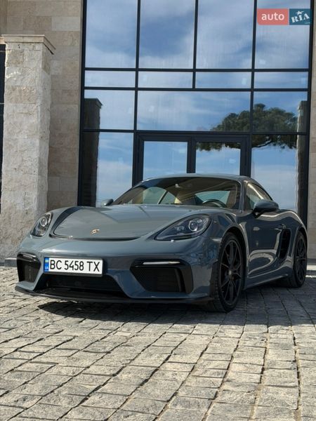 Porsche Cayman