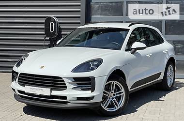 Porsche Macan  2018