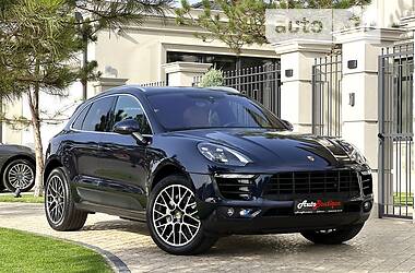 Porsche Macan  2017