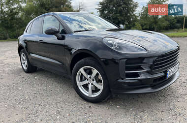Porsche Macan  2020