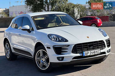 Porsche Macan  2016