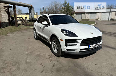 Porsche Macan  2020