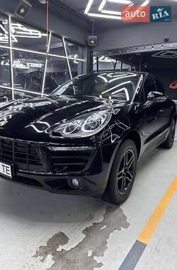 Porsche Macan  2018