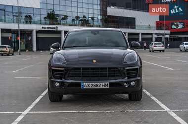 Porsche Macan  2017