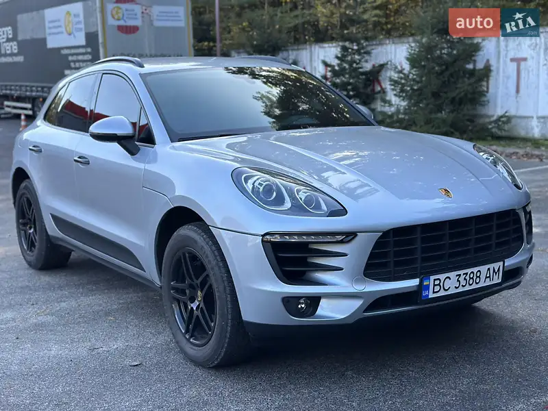 Porsche Macan