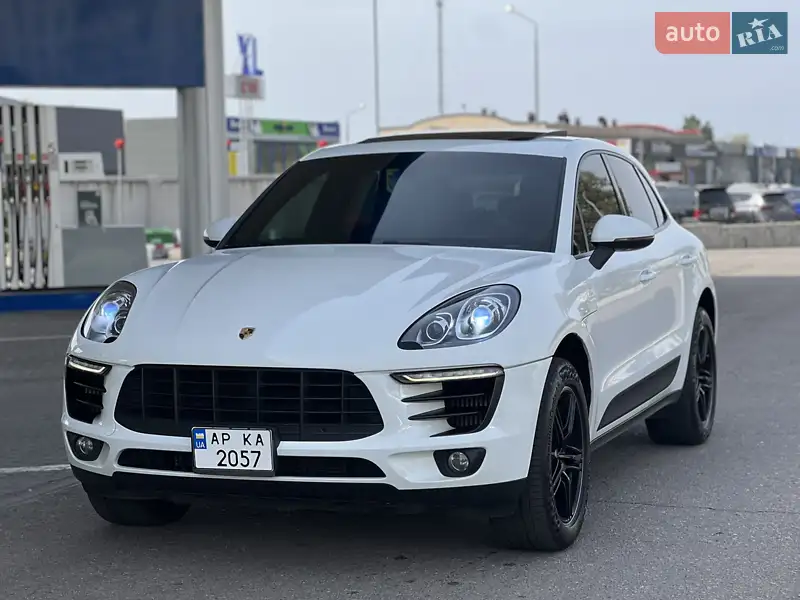 Porsche Macan 2015