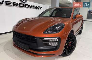 Porsche Macan  2022