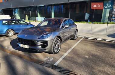 Porsche Macan  2015