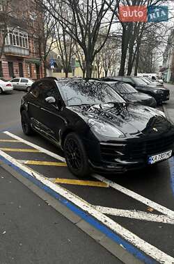 Porsche Macan 2016