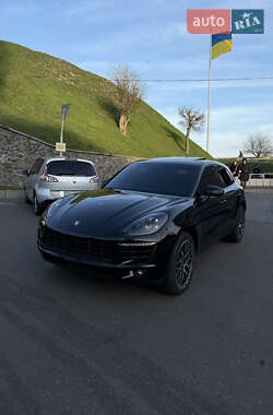 Porsche Macan  2014