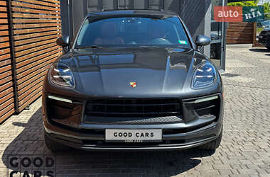 Porsche Macan  2022