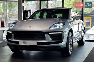 Porsche Macan  2024