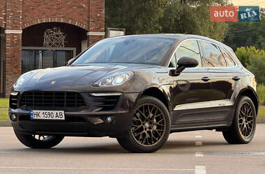 Porsche Macan  2018