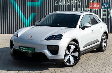 Porsche Macan  2025