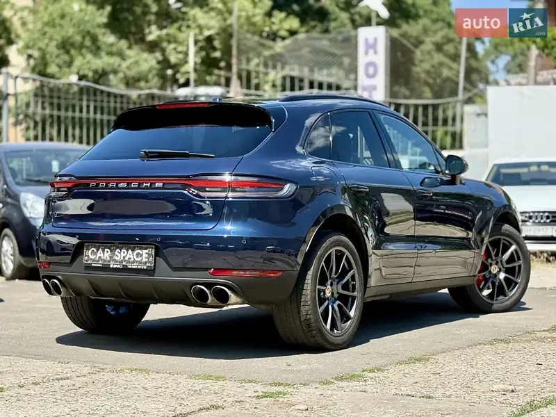 Porsche Macan