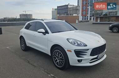 Porsche Macan  2018