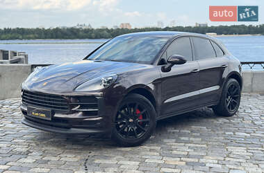 Porsche Macan  2020