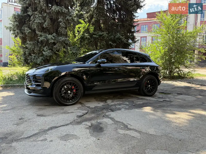 Porsche Macan
