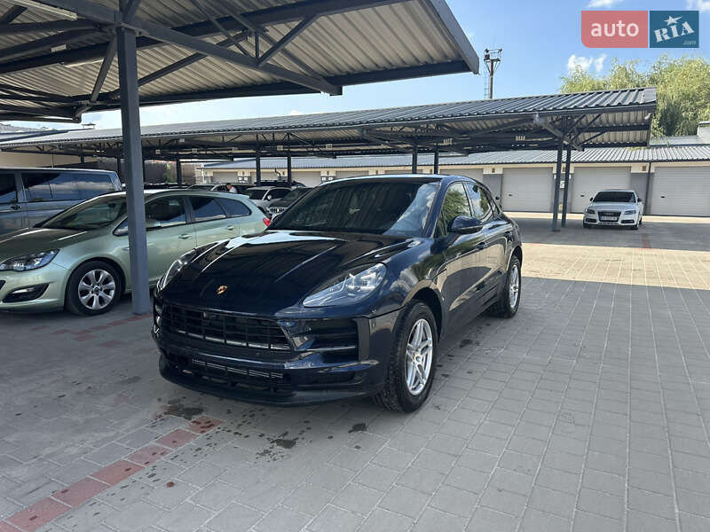 Porsche Macan
