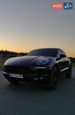 Porsche Macan 2018