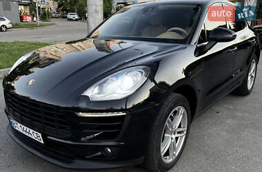 Porsche Macan  2015