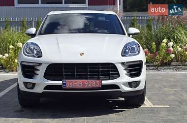 Porsche Macan  2018