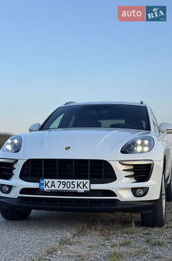 Porsche Macan 2015