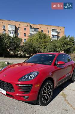 Porsche Macan  2018