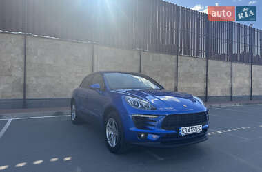 Porsche Macan  2016