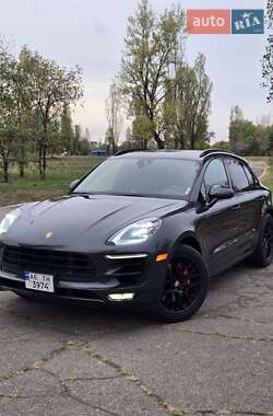 Porsche Macan  2016