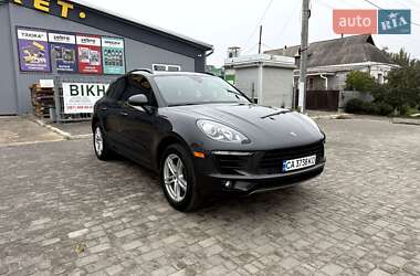 Porsche Macan  2016
