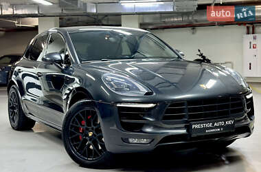 Porsche Macan 2016