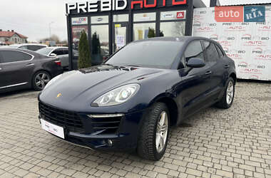 Porsche Macan  2017