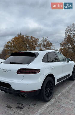 Porsche Macan  2015