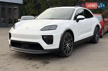 Porsche Macan  2025