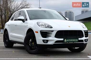 Porsche Macan  2015