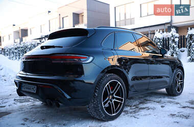 Porsche Macan 2021
