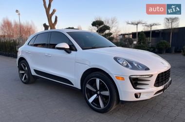 Porsche Macan  2018