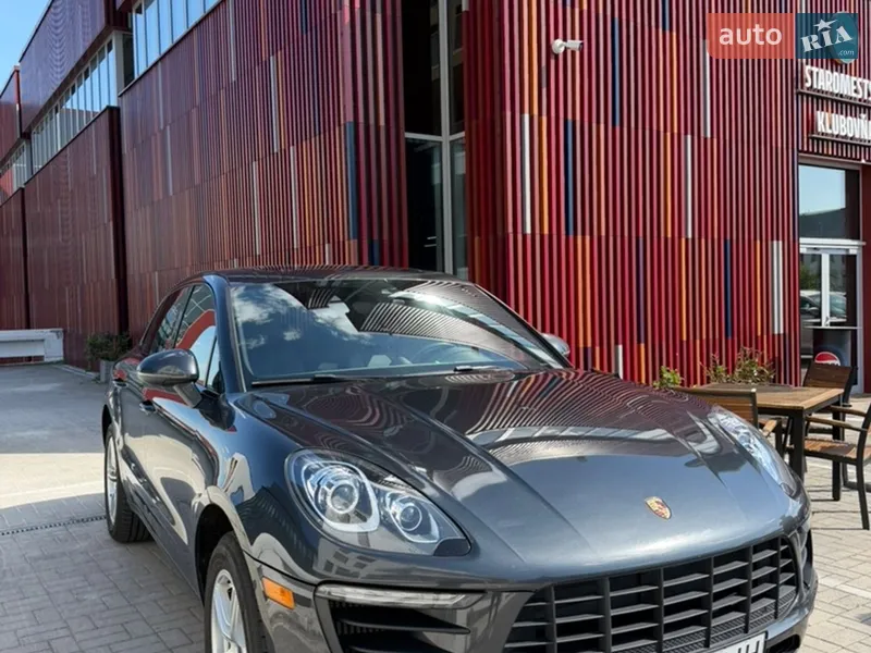 Porsche Macan