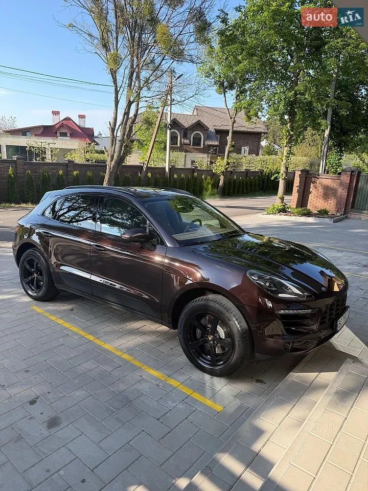 2017 Porsche Macan - мініатюра 2