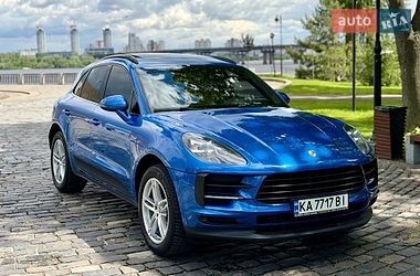 Porsche Macan  2018