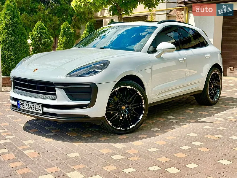 Porsche Macan 2022